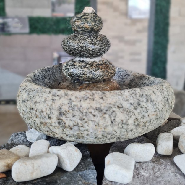 MINI FUENTE NATURAL CANTO RODADO