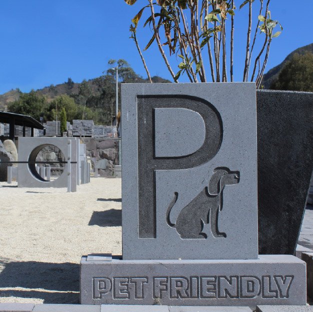 TALLADO PARQUE CANINO